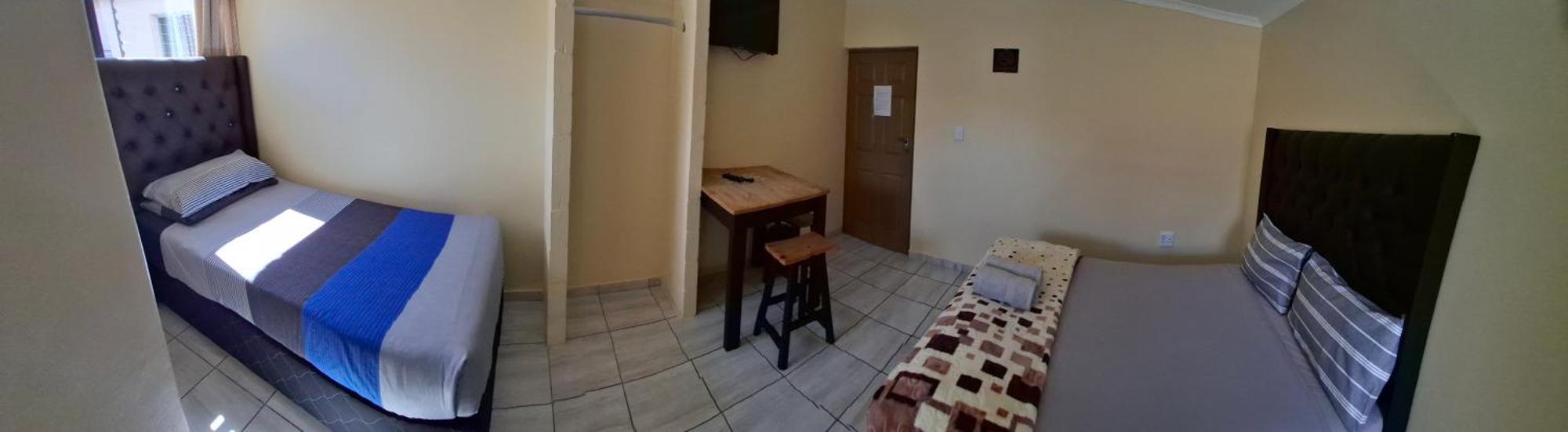 Supa Lodge Parow Bagian luar foto