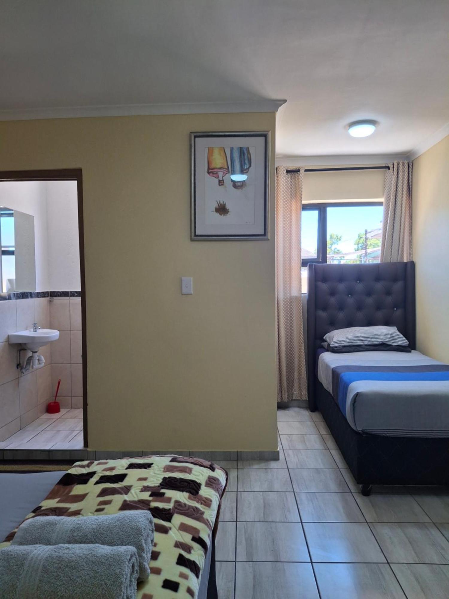 Supa Lodge Parow Bagian luar foto